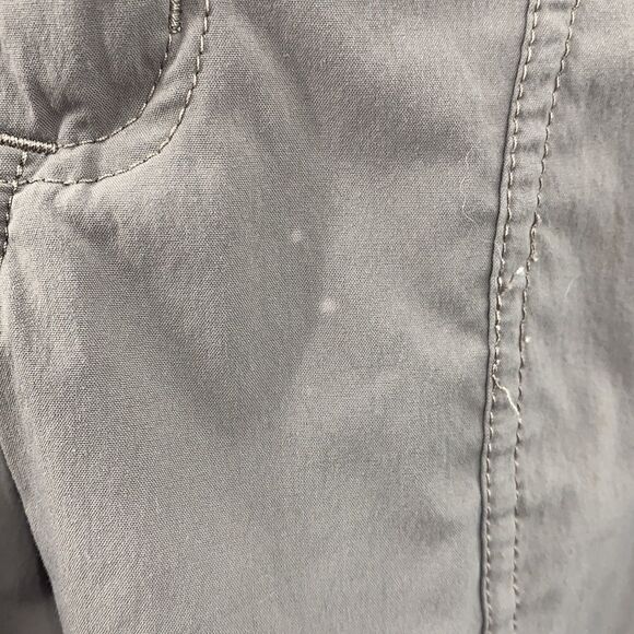 Patagonia Women’s Sz 8 Crops - Picture 5 of 6